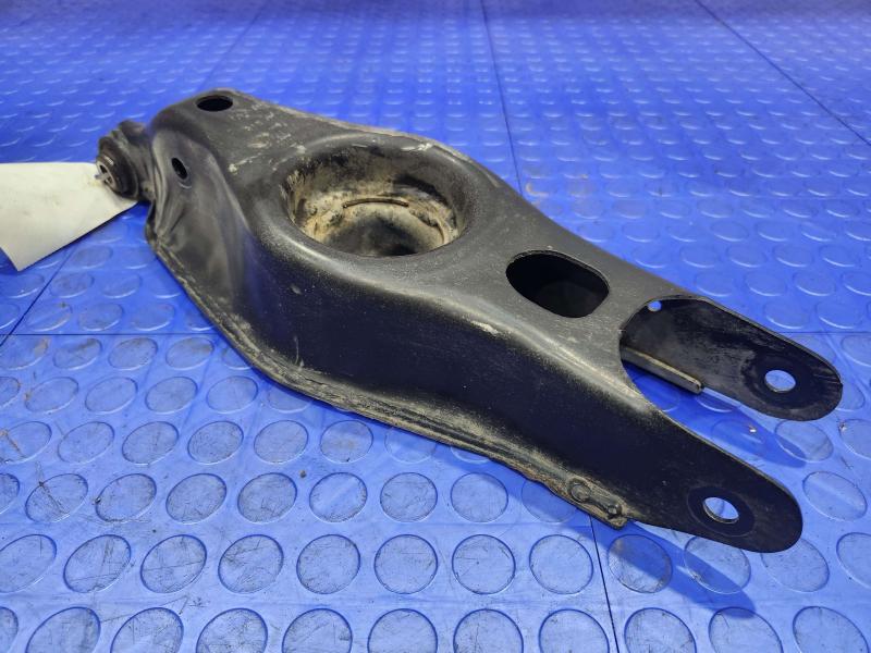 2016 Dodge Challenger Lower Control Arm Rr
