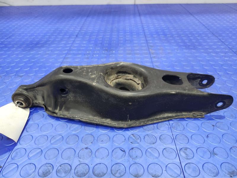 2016 Dodge Challenger Lower Control Arm Rr