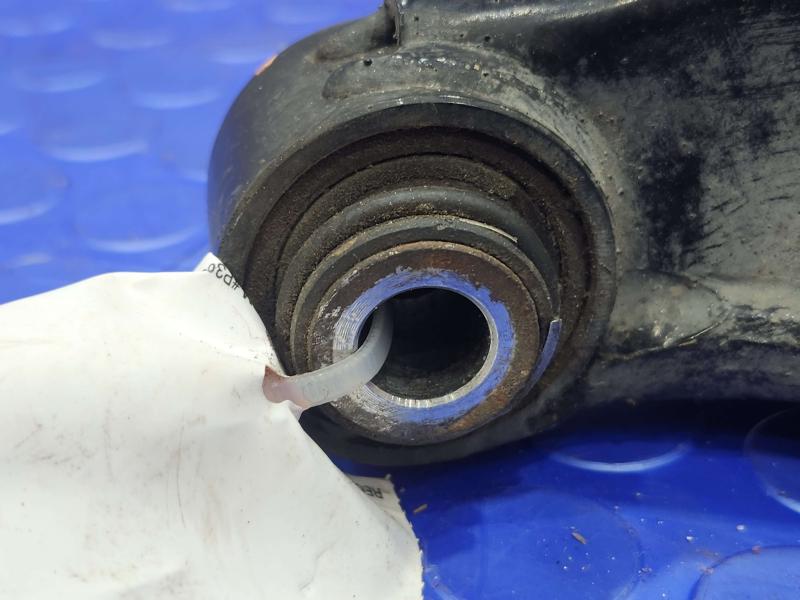 2016 Dodge Challenger Lower Control Arm Rr