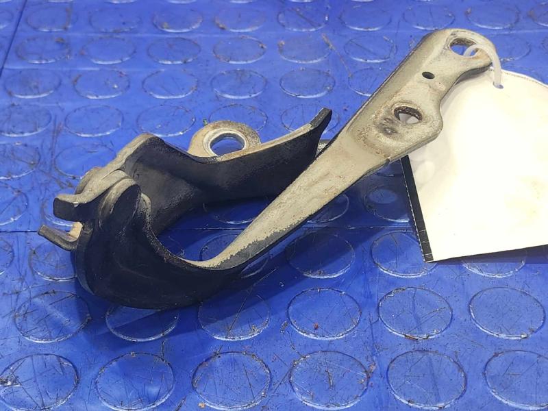 2009 Toyota Tacoma Hood Hinge