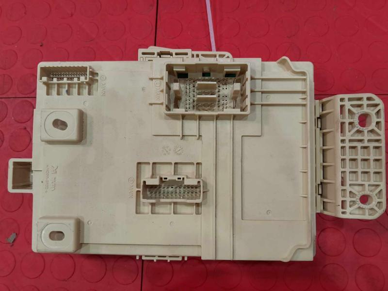 2020-2022 Kia Soul Instrument Junction Box Assembly Genuine OEM 91950K0070
