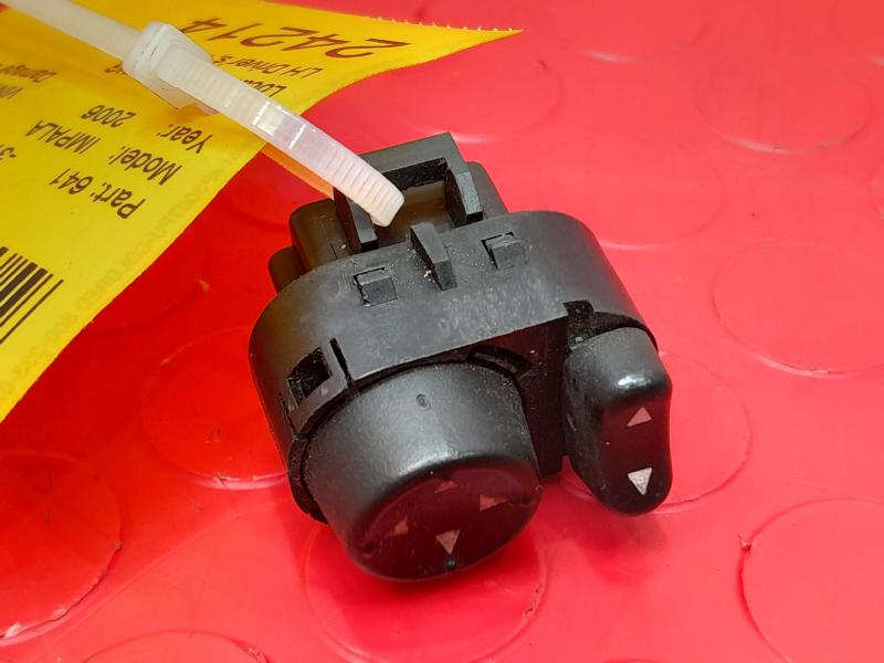 2006 Chevrolet Impala Door Switch Front