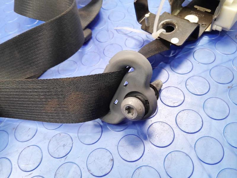 2011 Ford F-250 Super Duty Rear Seat Belt