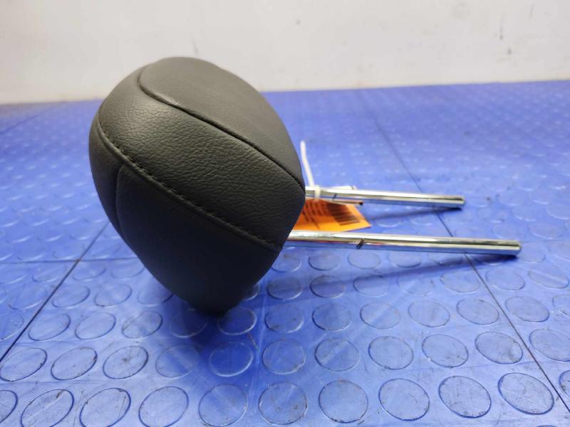 2018 Jeep Compass Headrest