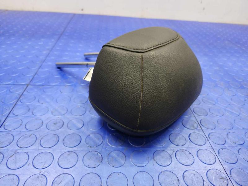 2018 Jeep Compass Headrest