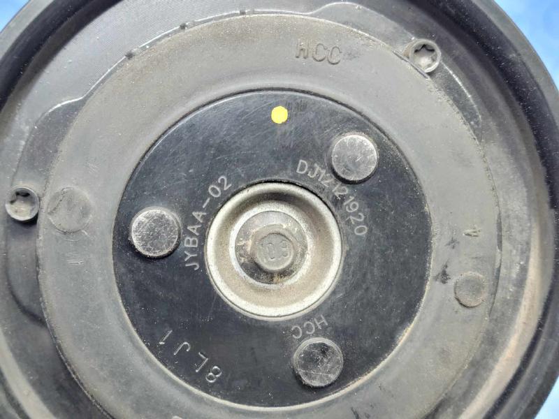 2013 Hyundai Santa Fe A/C Air Compressor