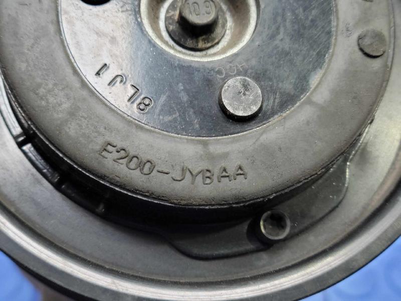 2013 Hyundai Santa Fe A/C Air Compressor