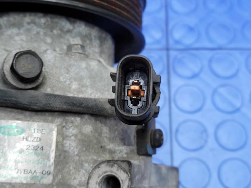 2013 Hyundai Santa Fe A/C Air Compressor