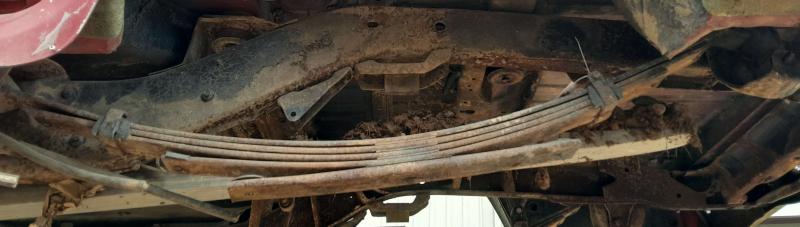 1995 Chevrolet Suburban Leaf Spring Rear
