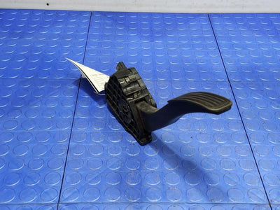 2015 Ford Fusion Pedal Assembly