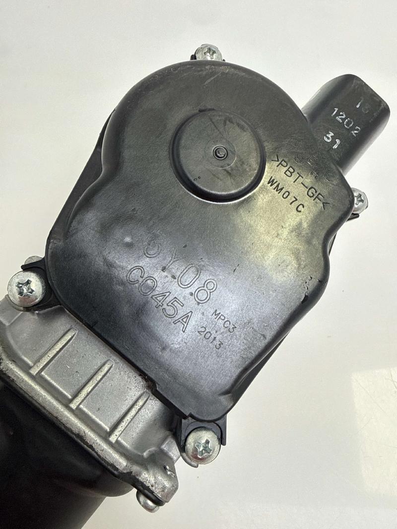 2014 Nissan Versa Wiper Motor Front