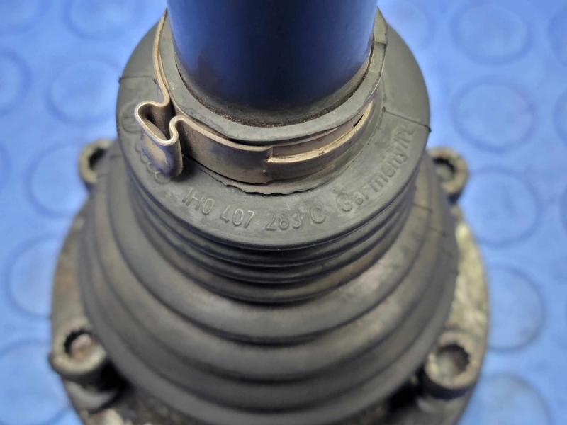 2009 Volkswagen Tiguan Axle Shaft