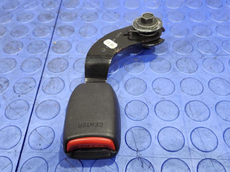 2011 Honda Pilot Rear Seat Belt