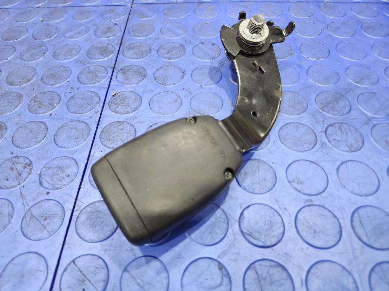 2011 Honda Pilot Rear Seat Belt