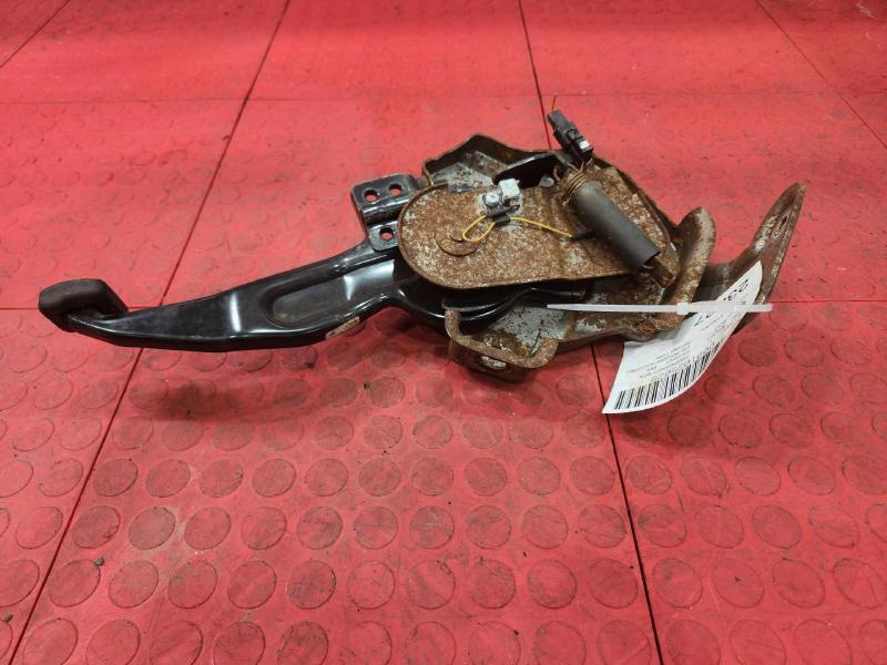 2011-2013 Kia Optima Parking Brake Control Pedal Assembly OEM 59700-2T000