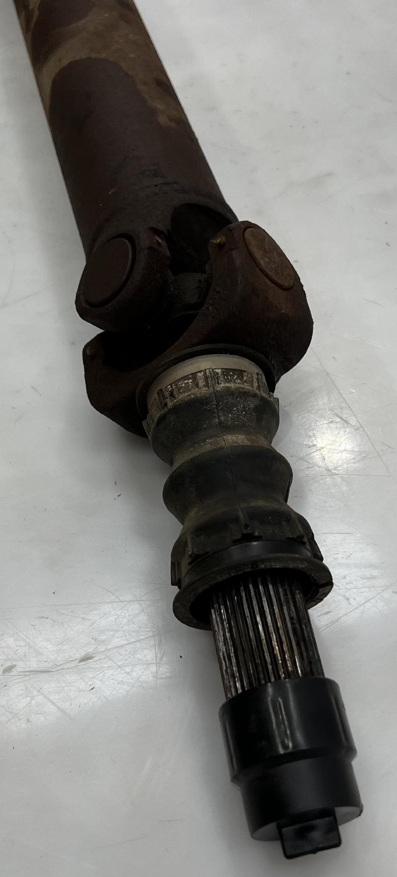 2002 GMC Sierra 1500 Front Drive Shaft