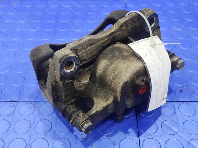 2015 Nissan Rogue Caliper