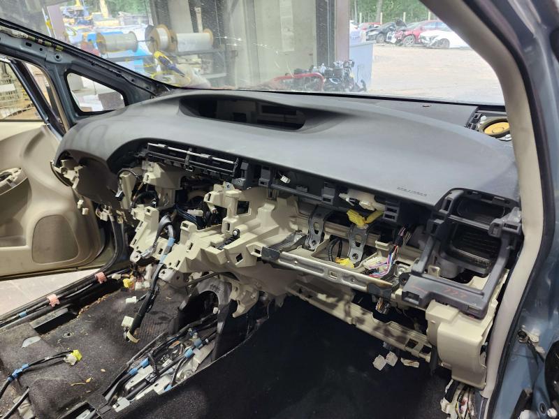 2013 Toyota Prius Dash Panel