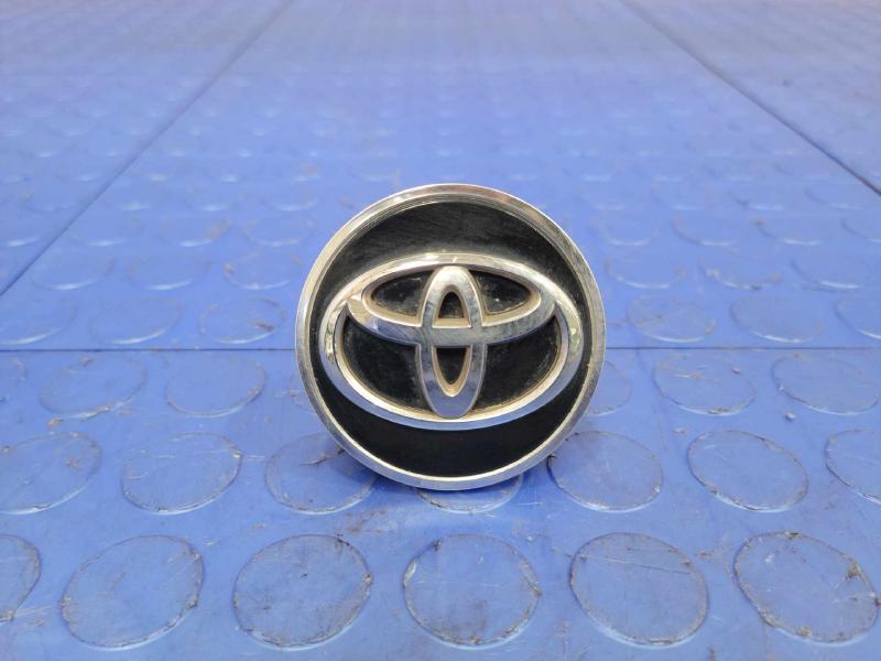 2015 Toyota Camry Center Cap