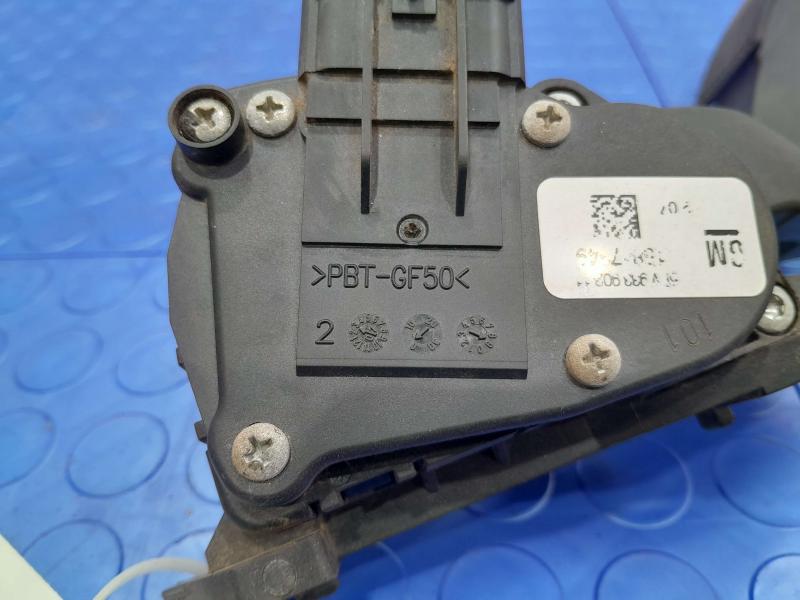 2007 Chevrolet Silverado 1500 Pedal Assembly