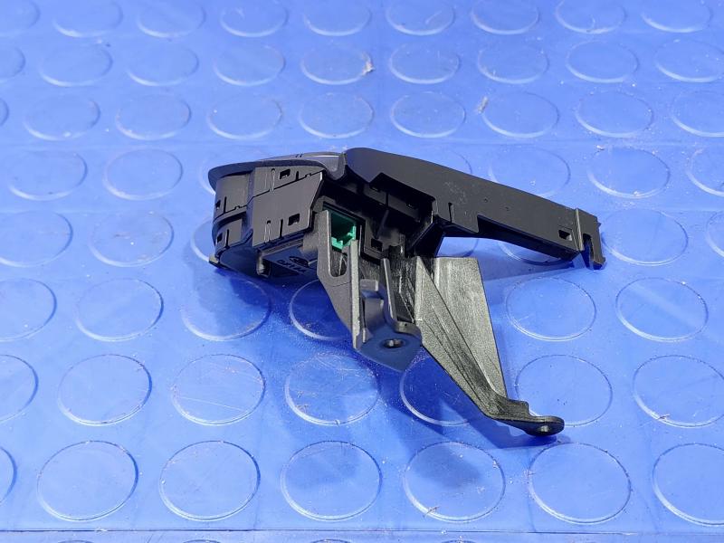2015-2018 Ford Focus ST Steering Wheel Remote Audio Sync Switch OEM F1ET-14K147-CB