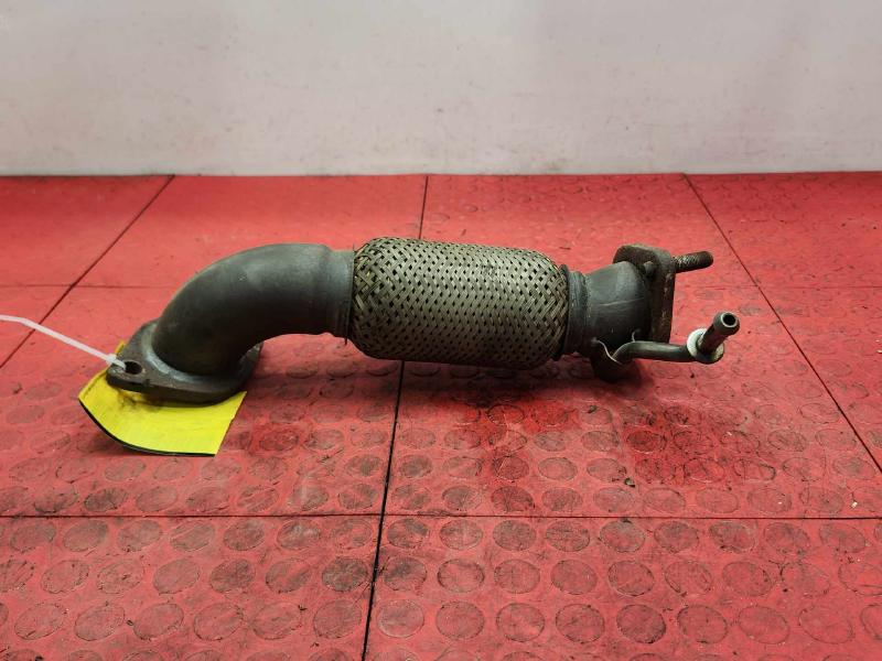 2016-2018 Kia Optima 2.4L Front Exhaust Crossover Pipe OEM 28610D5500