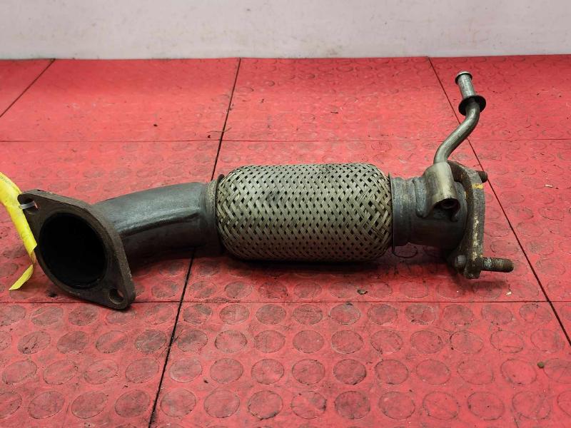 2016-2018 Kia Optima 2.4L Front Exhaust Crossover Pipe OEM 28610D5500