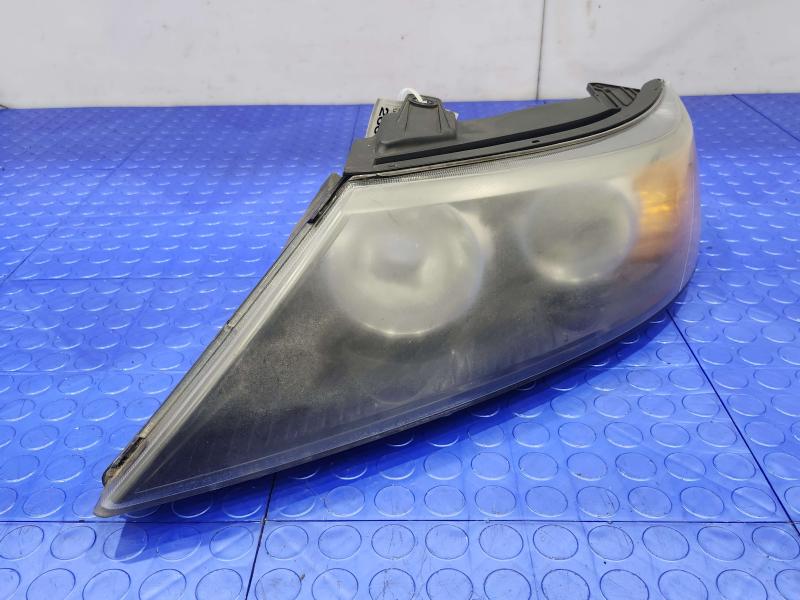 2011 Kia Sorento Headlamp Assembly
