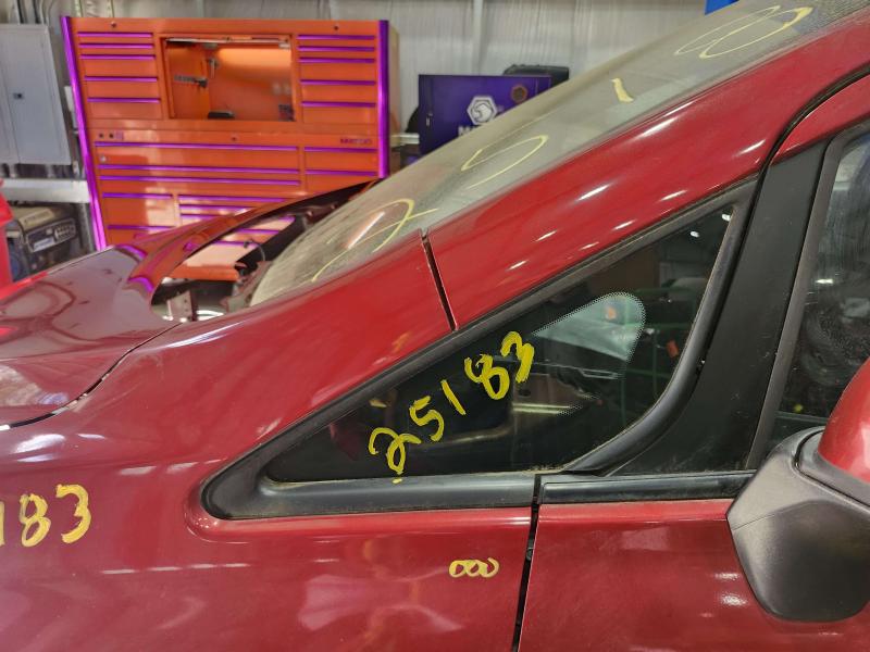 2014 Nissan Versa Windshield Glass