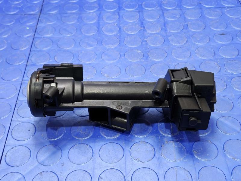 2013-2019 Ford Escape Ignition Switch Assembly w/o Key Genuine OEM Part