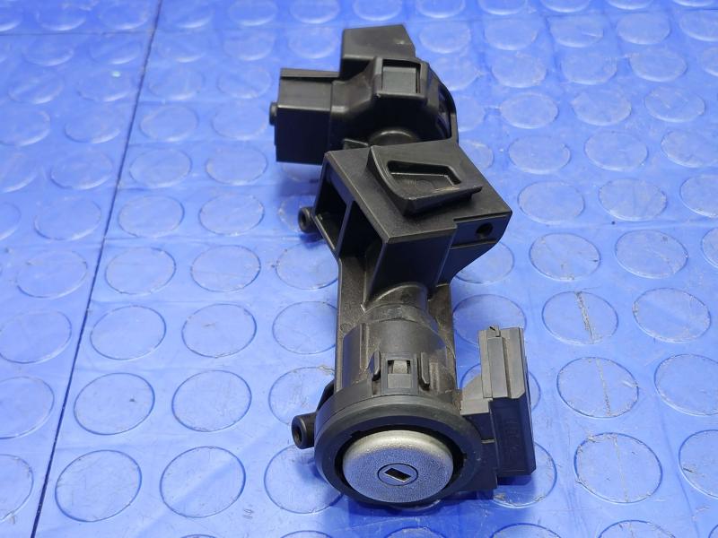 2013-2019 Ford Escape Ignition Switch Assembly w/o Key Genuine OEM Part