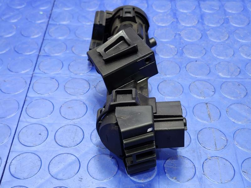2013-2019 Ford Escape Ignition Switch Assembly w/o Key Genuine OEM Part