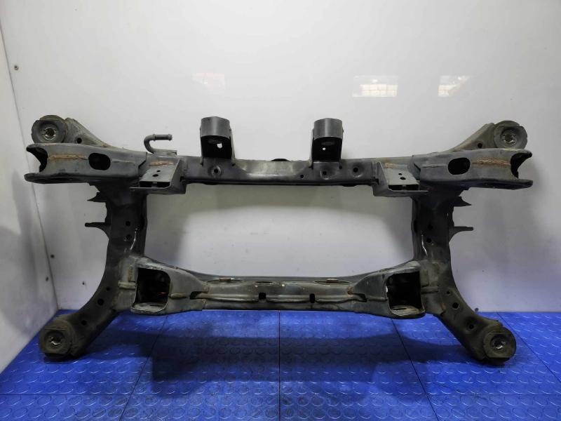 2016 Hyundai Tucson Crossmember/Cradle/Undercarria