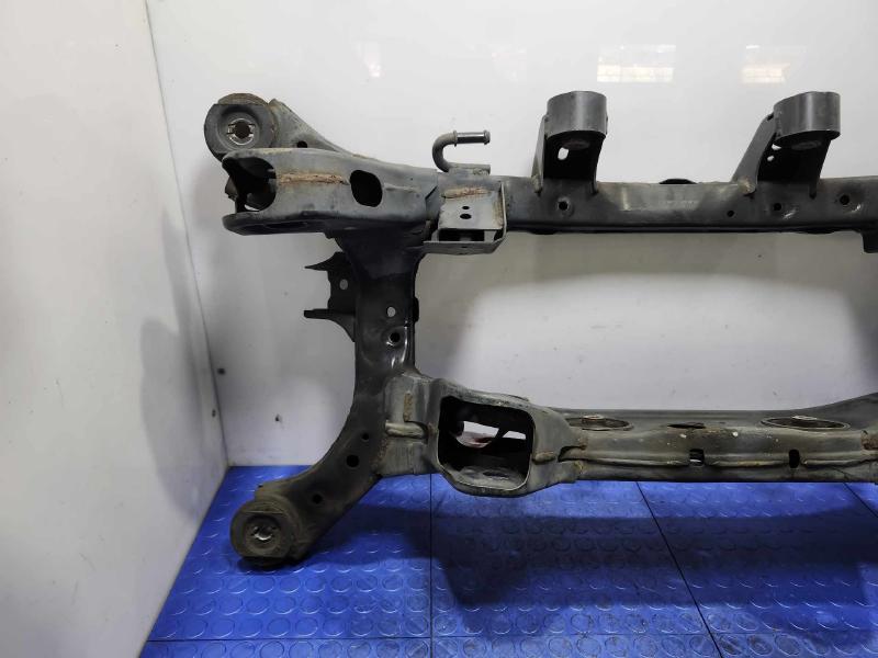 2016 Hyundai Tucson Crossmember/Cradle/Undercarria
