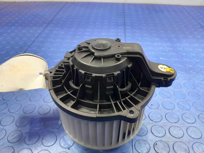 2016-2020 Kia Optima Heater AC Blower Motor Assembly Genuine OEM 97113D5000
