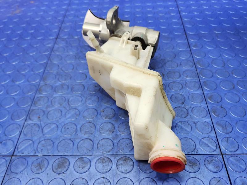 2018-2022 GMC Terrain Brake Master Cylinder Assembly Genuine OEM 84104229