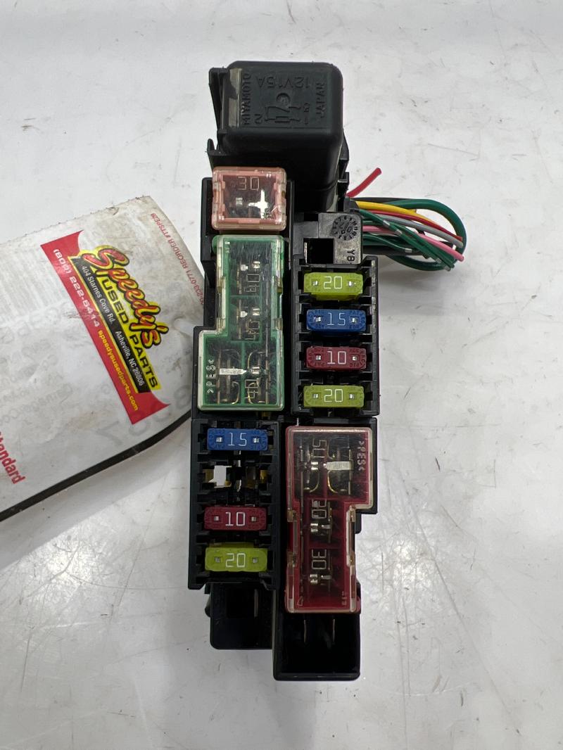2008 Nissan Titan Engine Fuse Box