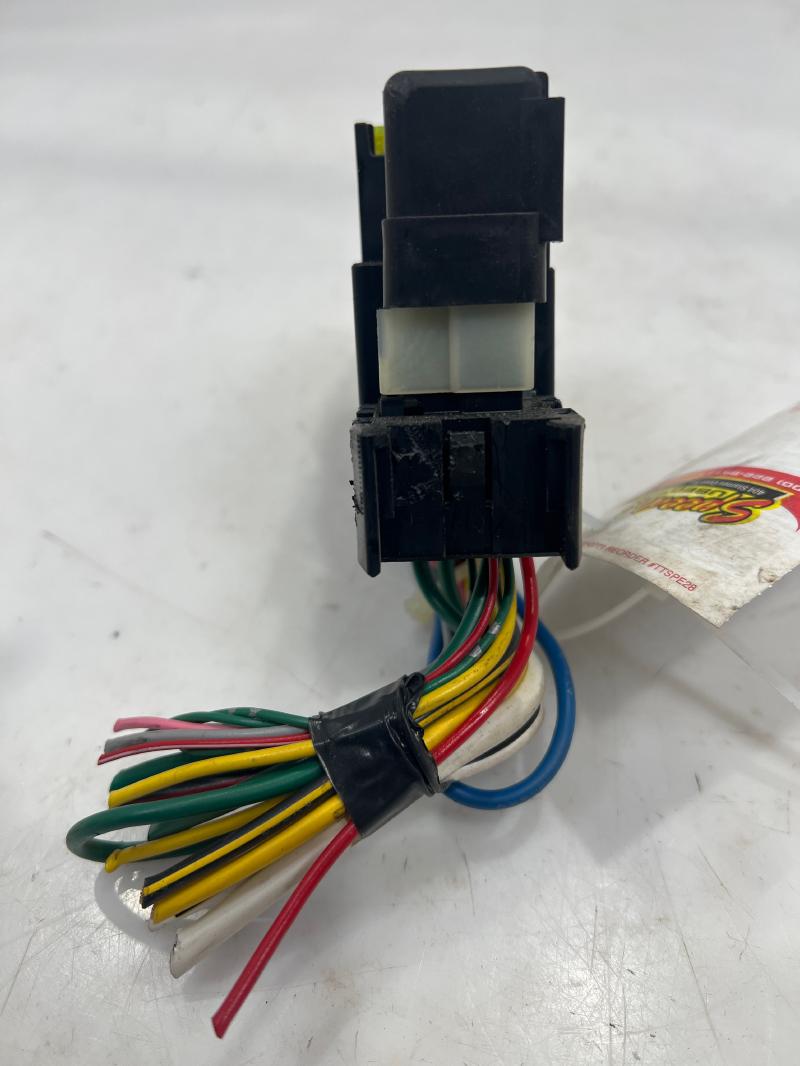 2008 Nissan Titan Engine Fuse Box