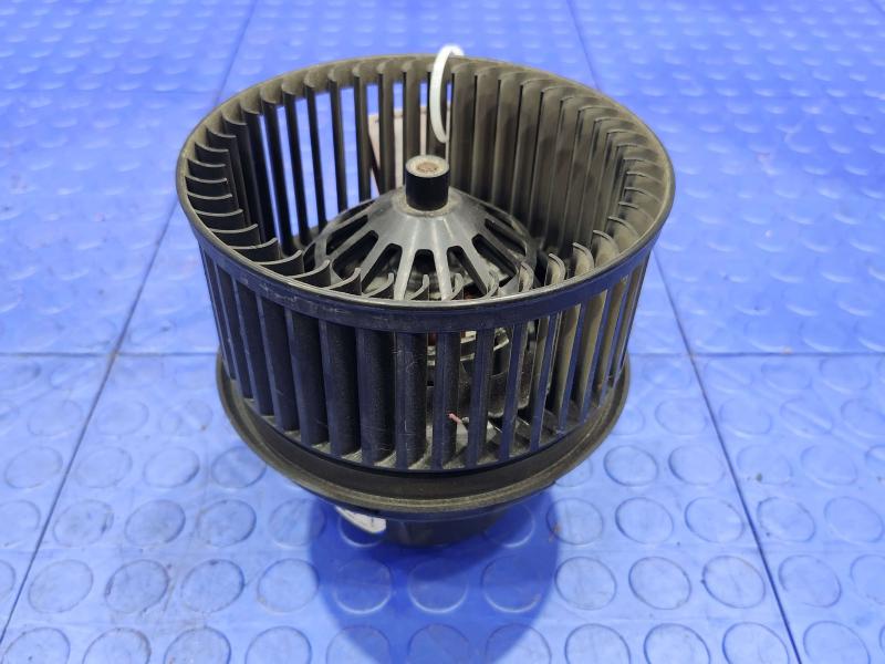 2017 Ford Focus Blower Motor