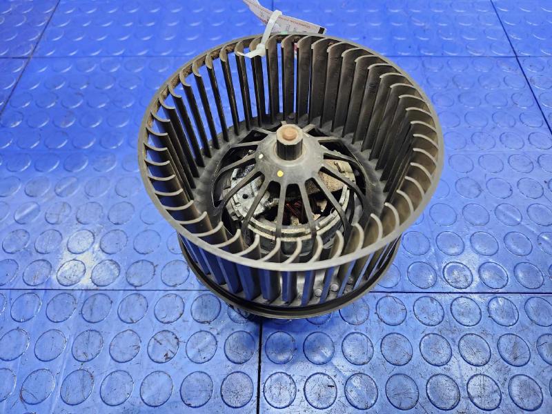 2013 Ford Focus Blower Motor