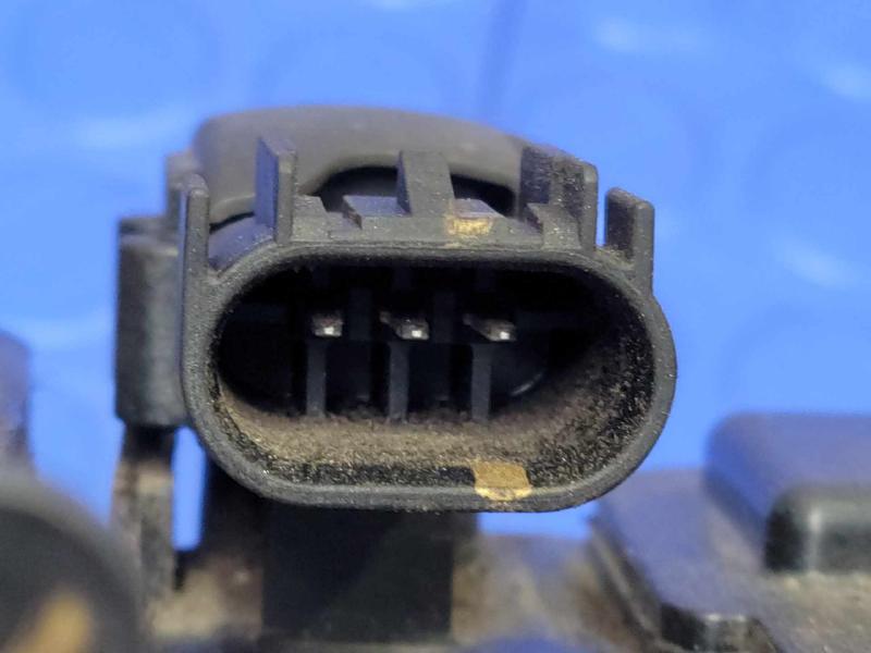 2016 Chevrolet Malibu Evaporator Canister