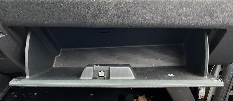 2011 Ram 1500 Glove Box