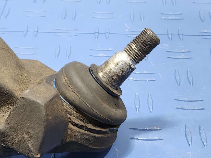 2001 Ford F-150 Lower Control Arm Front