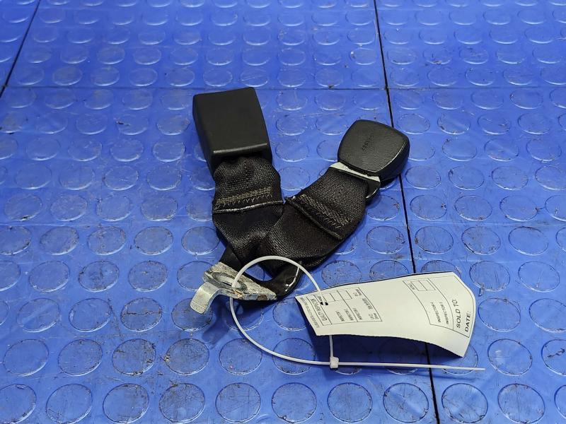 2012 Dodge Grand Caravan Rear Seat Belt