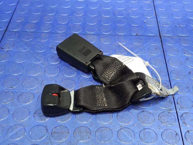 2012 Dodge Grand Caravan Rear Seat Belt