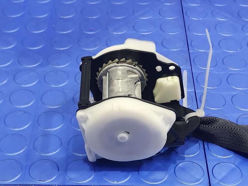 2013 Infiniti FX35 Rear Seat Belt