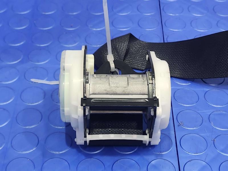 2013 Infiniti FX35 Rear Seat Belt