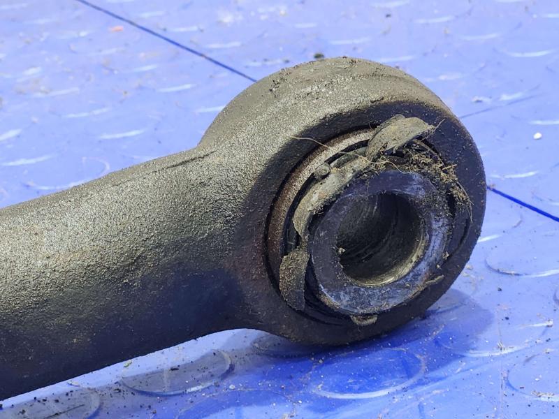 2008 Ford F-250 Super Duty Track/Watts Linkage
