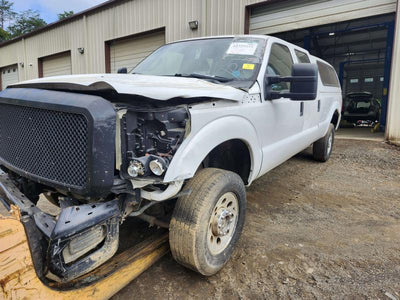 2013 Ford F-250 Super Duty Front Door Regulator