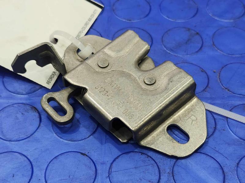 2006 BMW Z4 Hood Latch